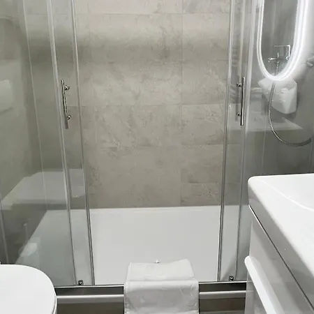 Apartament By Mare Free Garage Parking