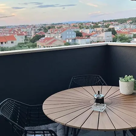 By Mare Free Garage Parking Apartman