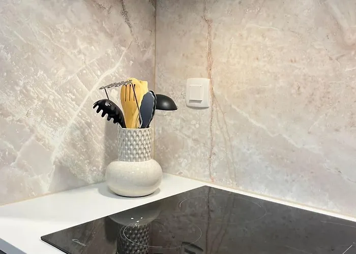 By Mare Free Garage Parking Appartement